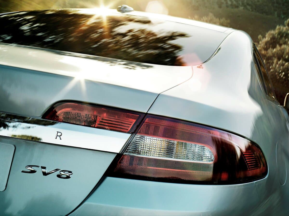 Jaguar XF I — Detal