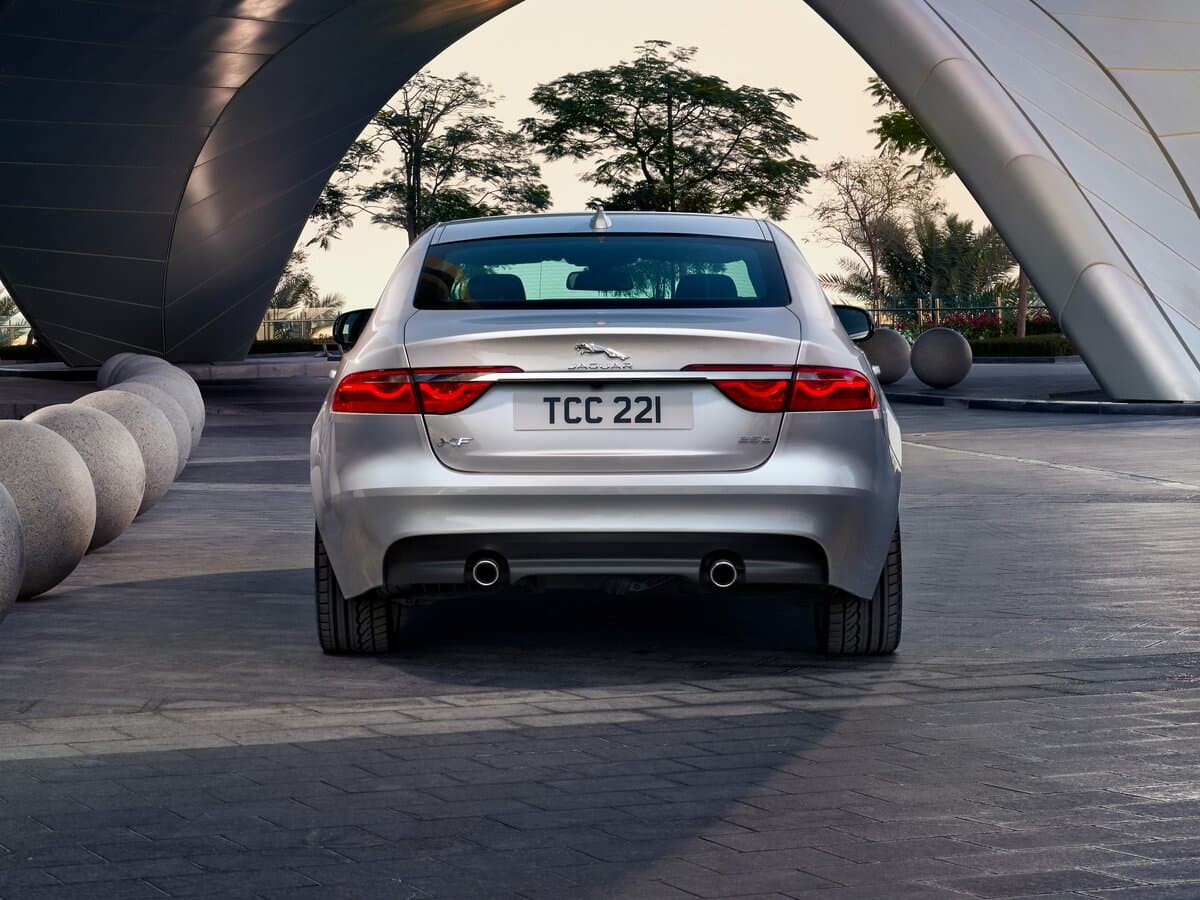 Jaguar XF II — Arxadan