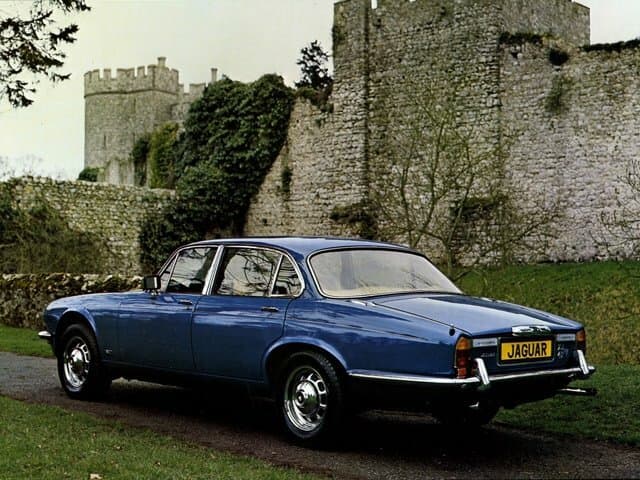 Jaguar XJ I (Series 2) — 3/4 arxadan