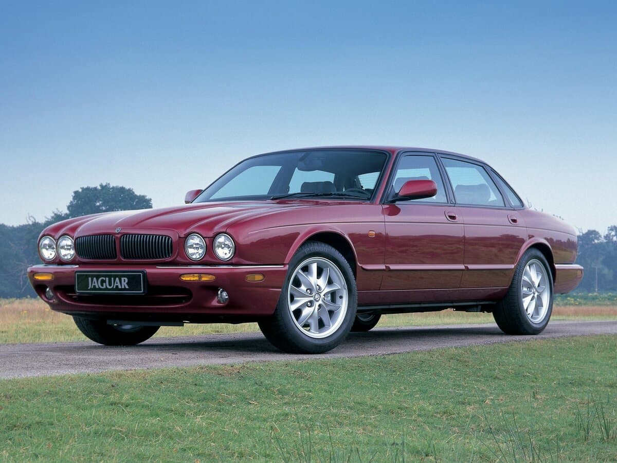 Jaguar XJ II (X308)