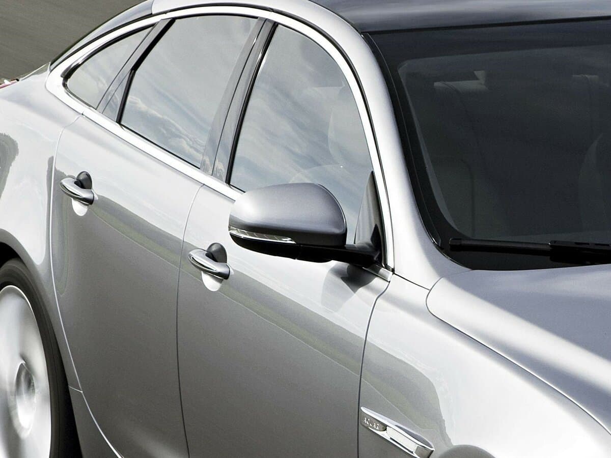Jaguar XJ IV (X351) — Yan güzgü
