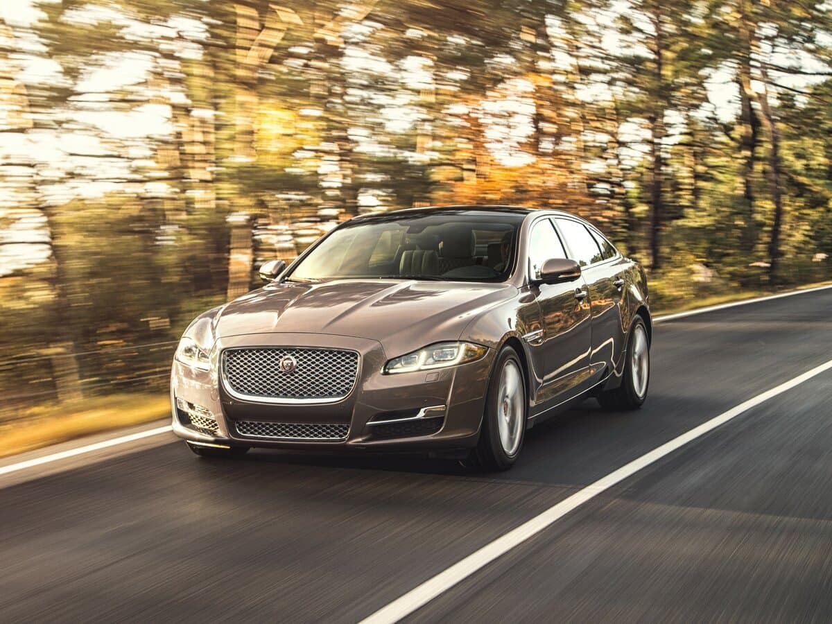 Jaguar XJ