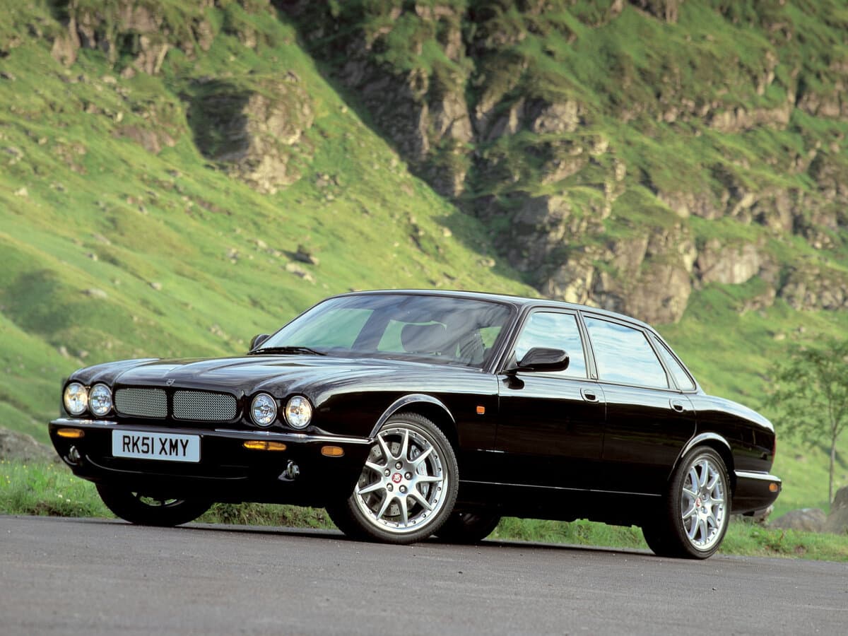 Jaguar XJR II (X308)