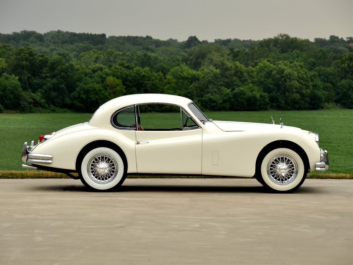 Jaguar XK XK140 — Yandan