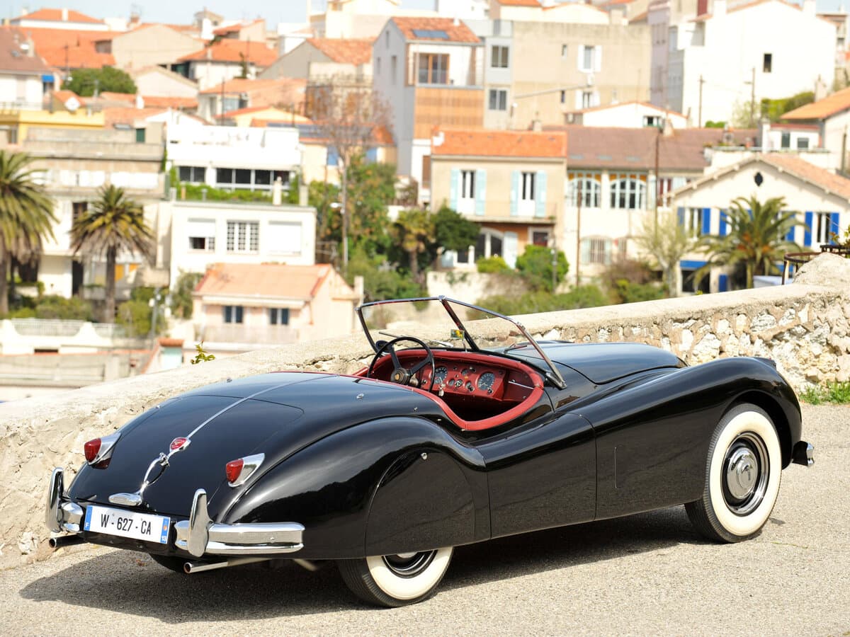 Jaguar XK XK140 — 3/4 arxadan