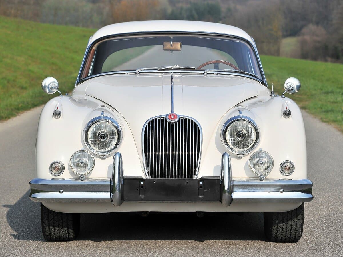 Jaguar XK XK150 — Öndən
