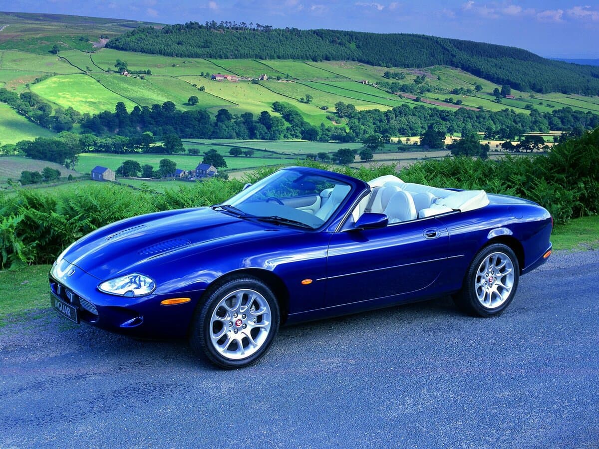 Jaguar XKR I