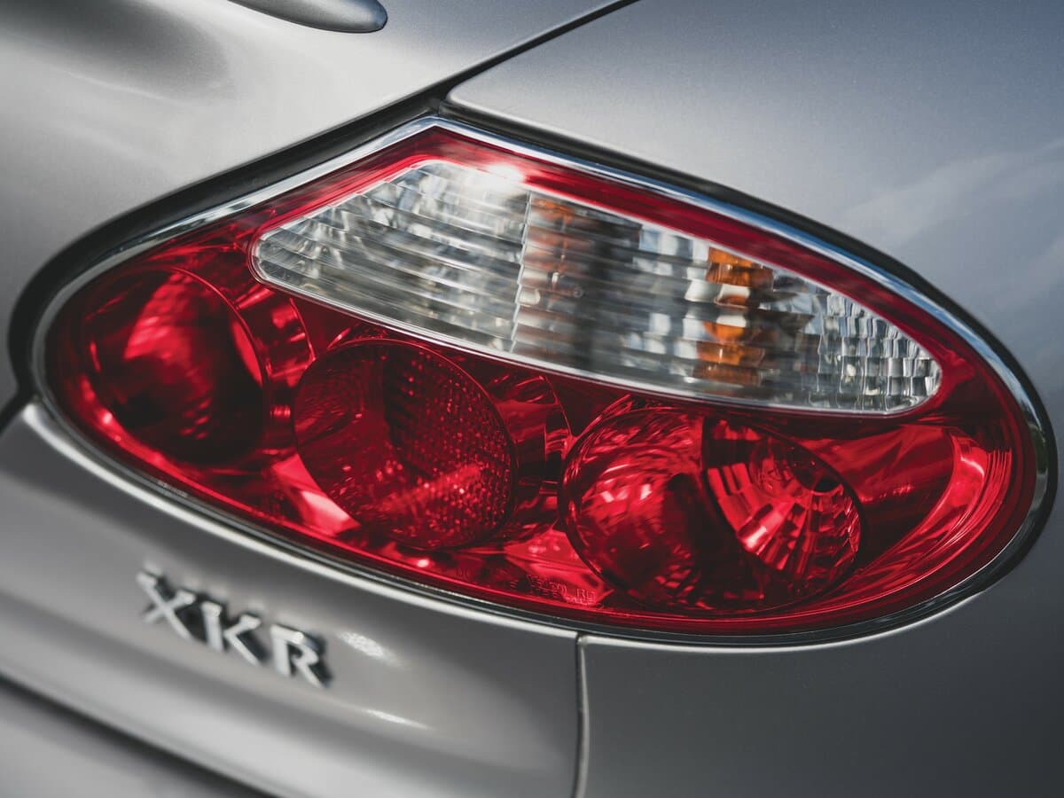 Jaguar XKR I — Detal