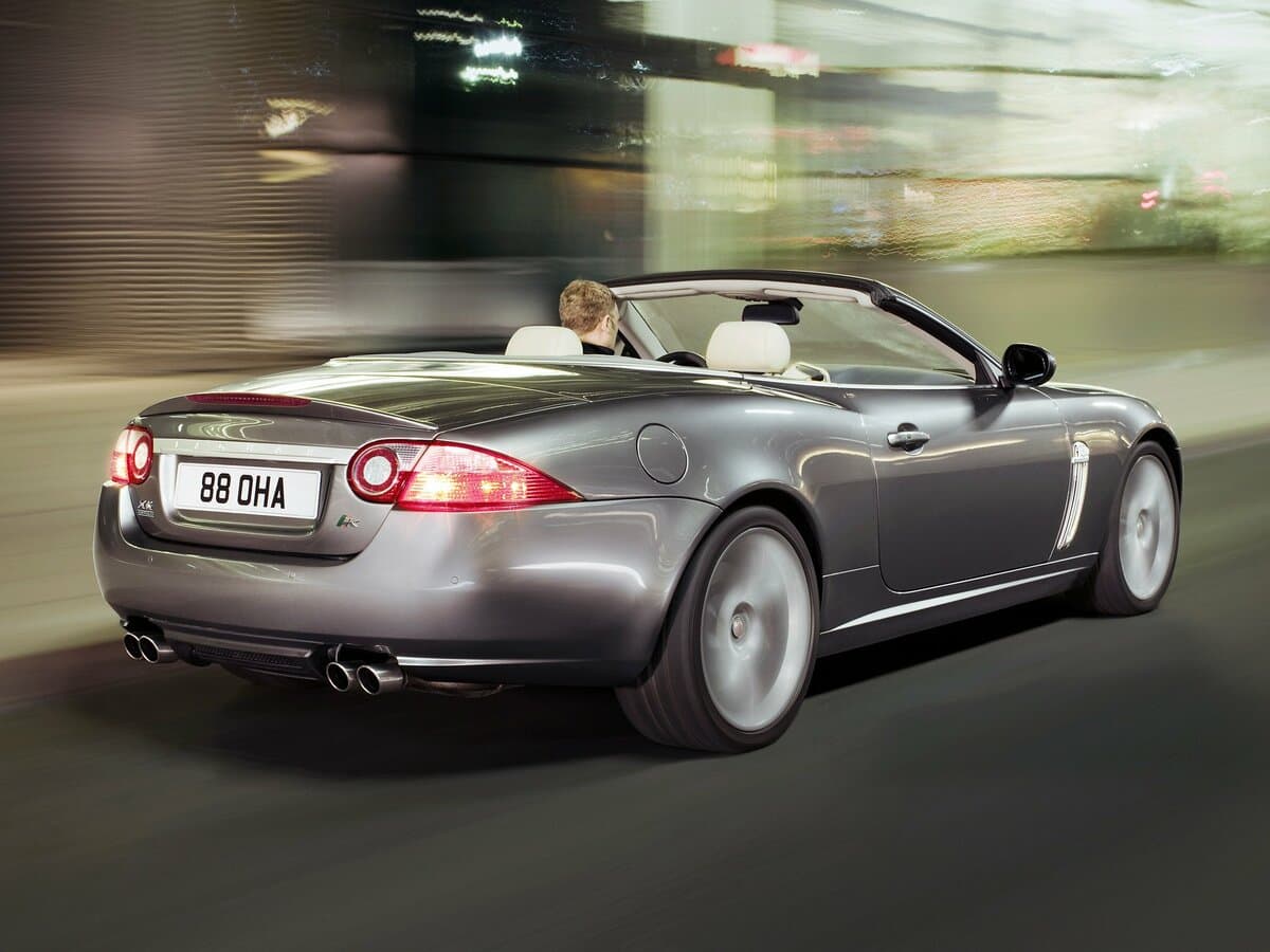 Jaguar XKR II — 3/4 arxadan