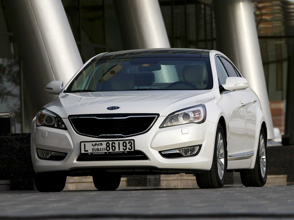 Kia Cadenza I — Öndən
