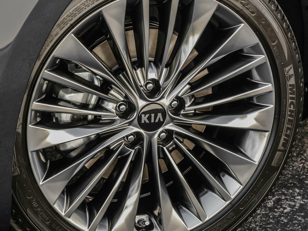 Kia Cadenza II — Təkər