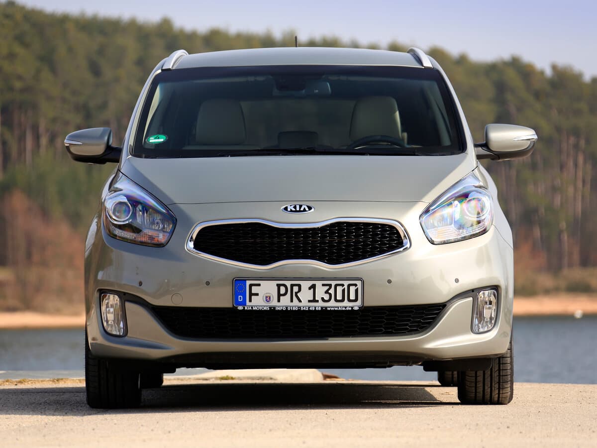 Kia Carens III (RP) — Öndən