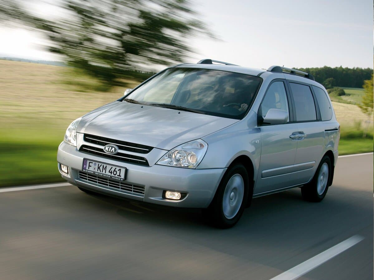 Kia Carnival II