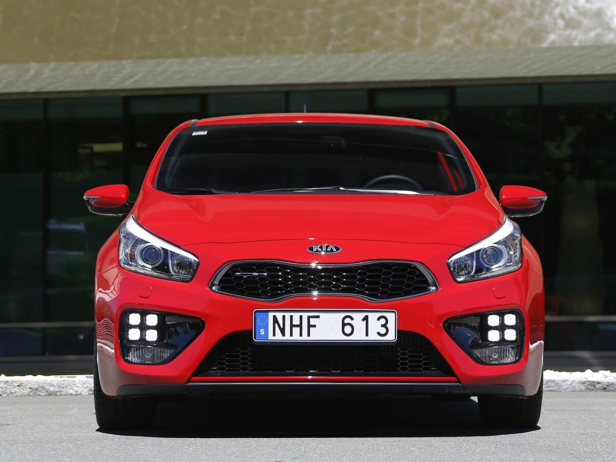 Kia Ceed GT I — Öndən