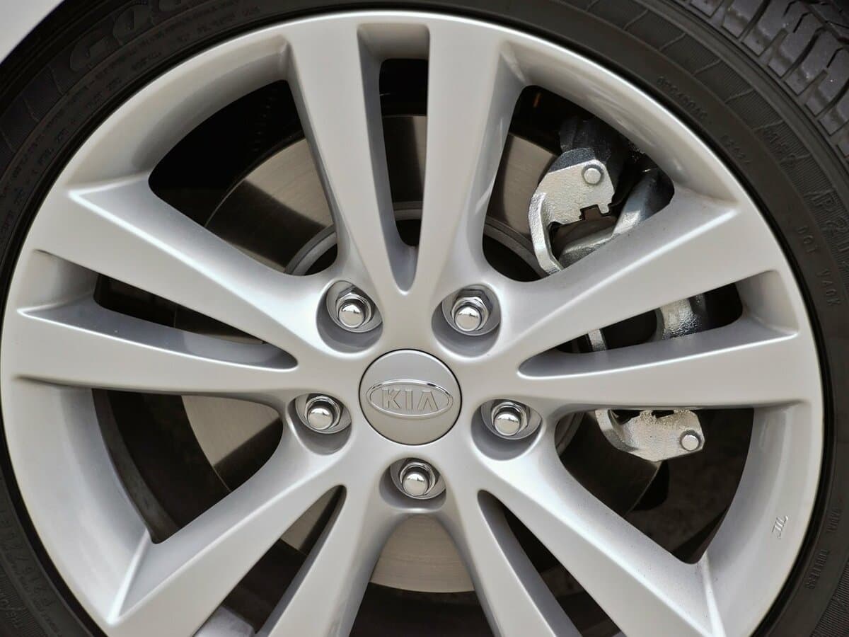 Kia Cerato II — Təkər