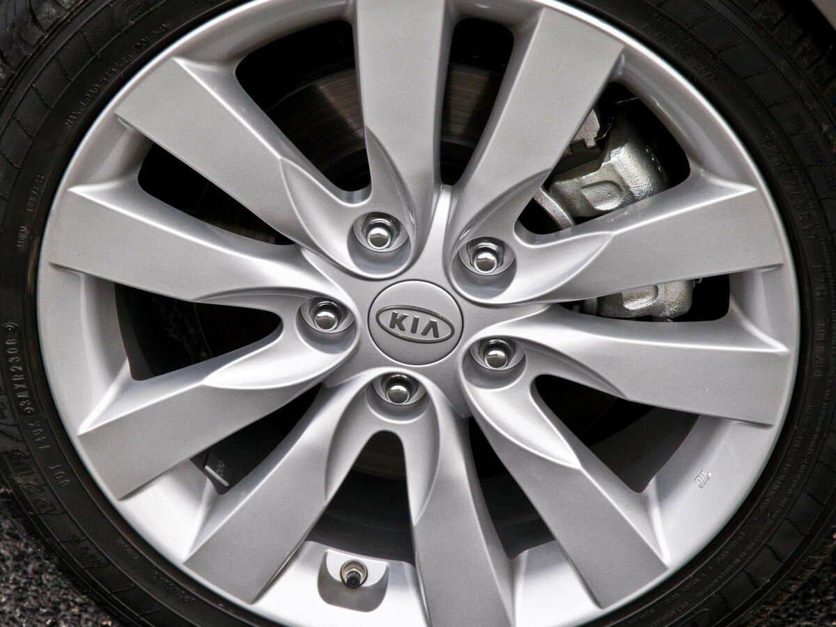 Kia Forte I — Təkər