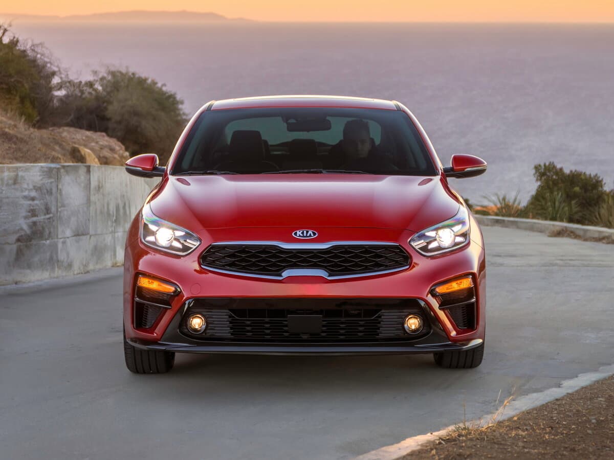 Kia Forte III — Öndən