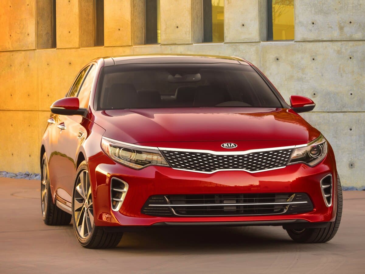 Kia K5 II — Öndən
