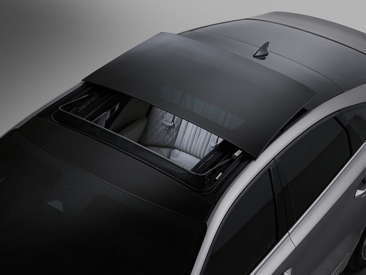 Kia K8 I — Salon, öndən