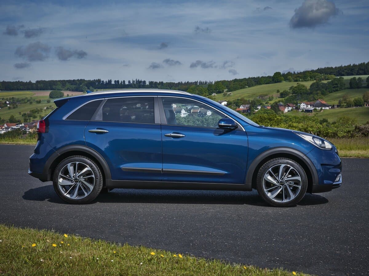 Kia Niro I — Yandan