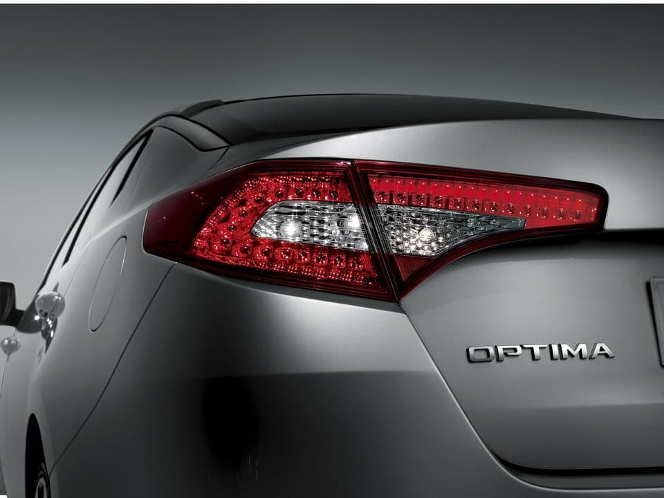 Kia Optima III — Detal