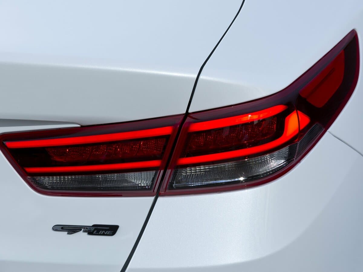 Kia Optima IV — Detal