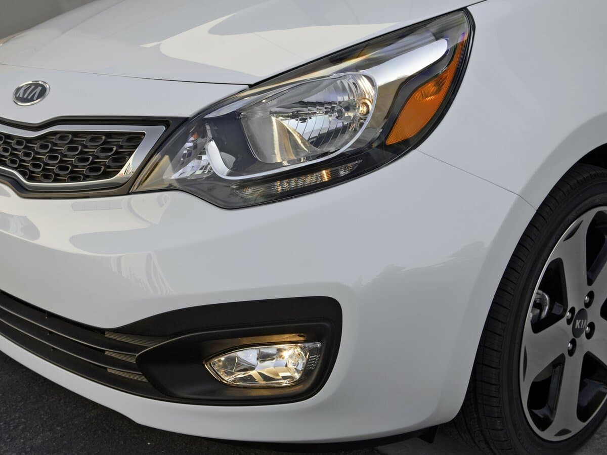 Kia Pride III — Fara