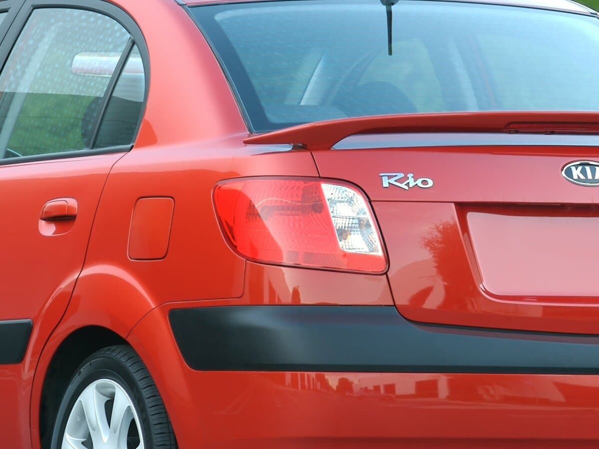 Kia Rio II — Detal