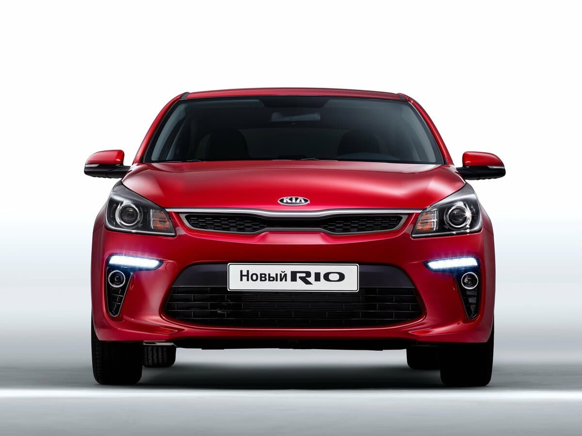 Kia Rio IV — Öndən