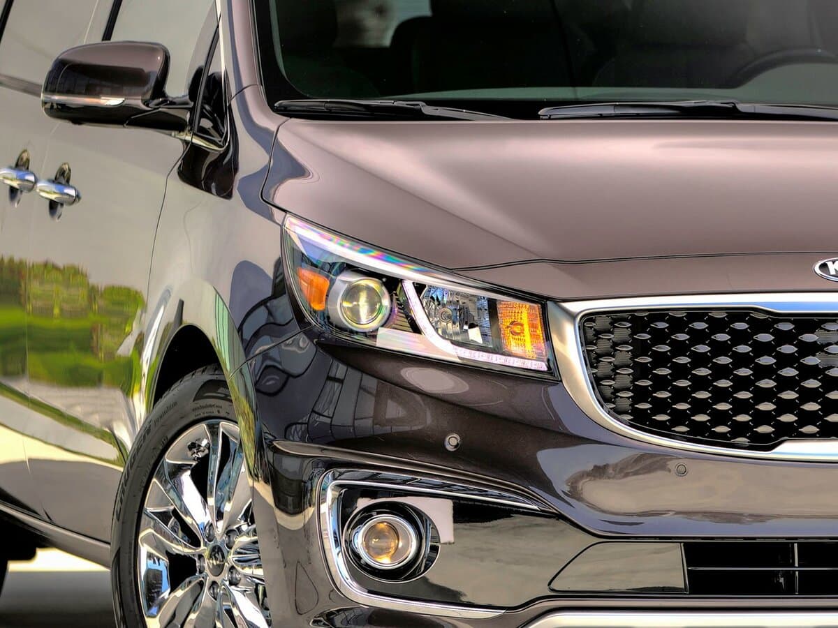 Kia Sedona III — Fara