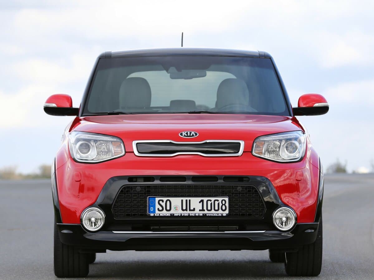 Kia Soul II — Öndən