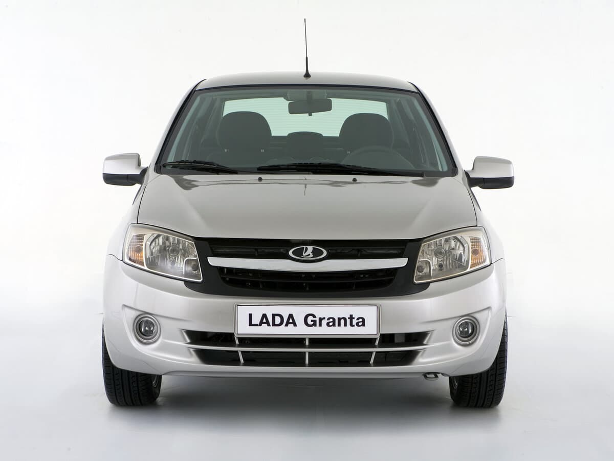 Lada (Vaz) Granta I — Öndən