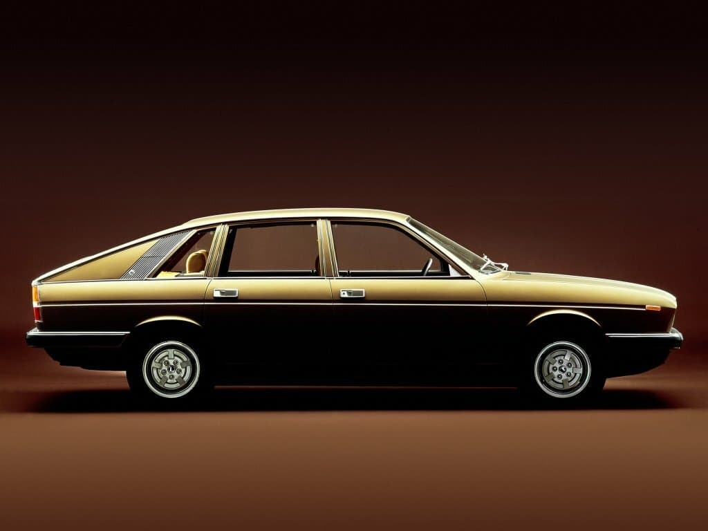 Lancia Gamma I (Tipo 830) — Yandan