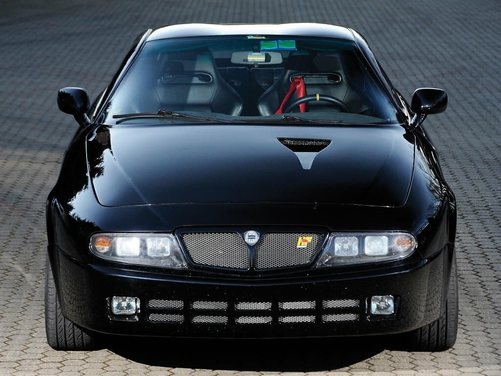 Lancia Hyena 1992 – 1996 — Öndən