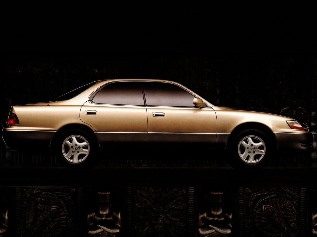 Lexus ES II Restayling — Yandan