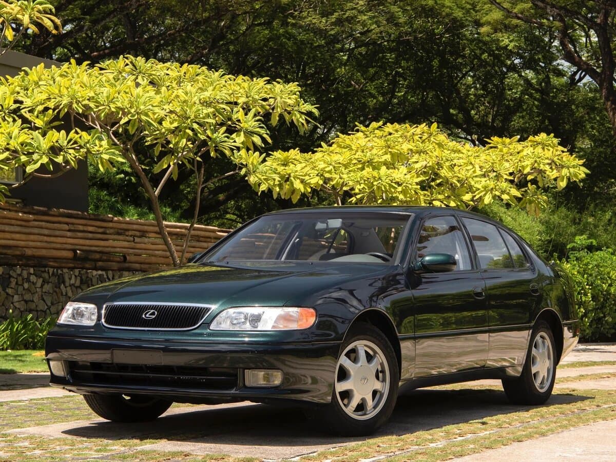 Lexus GS I — Öndən