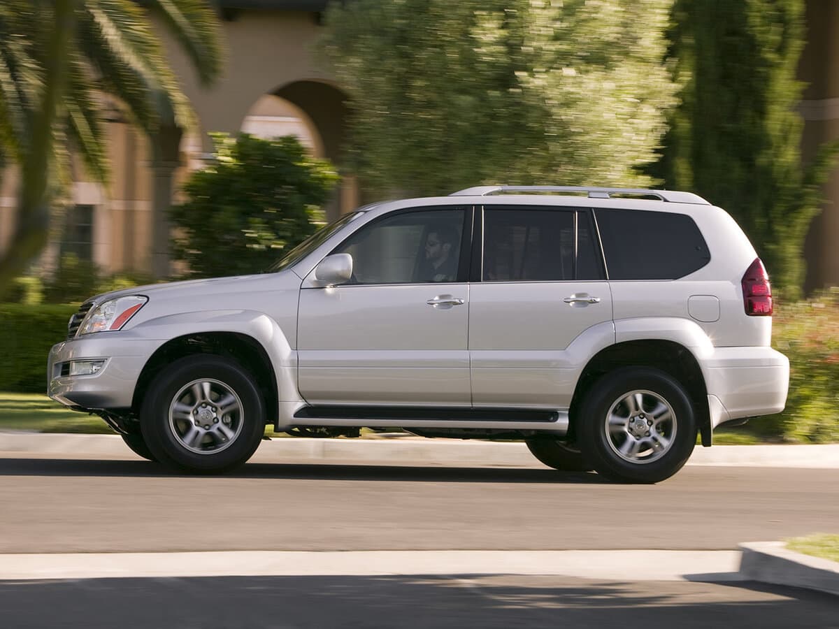 Lexus GX I — Yandan