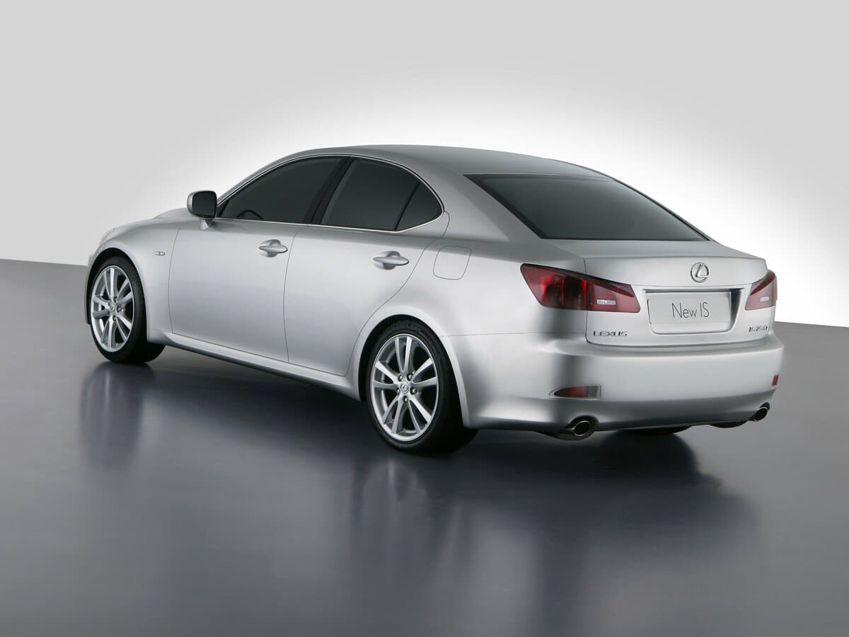 Lexus IS II — 3/4 arxadan