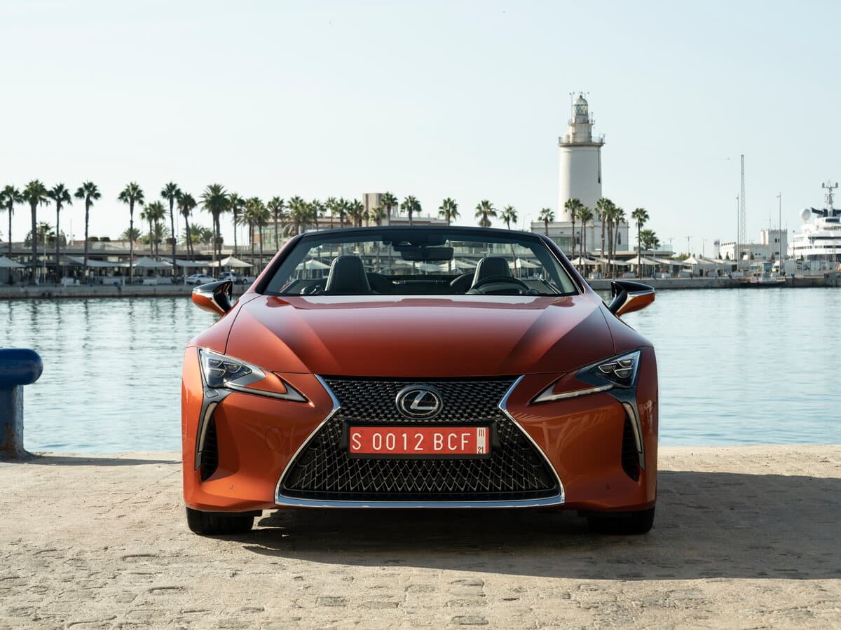 Lexus LC I — Öndən