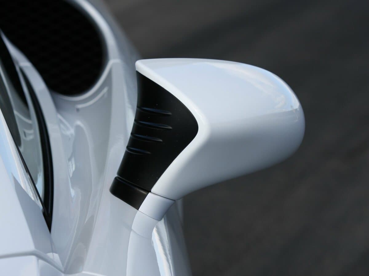 Lexus LFA 2010 – 2012 — Yan güzgü