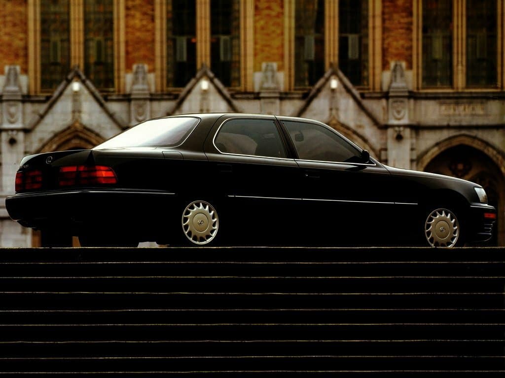 Lexus LS I — 3/4 arxadan
