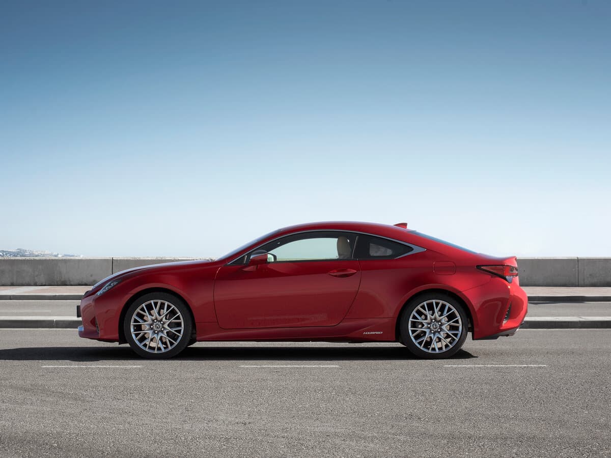Lexus RC I Restayling — Yandan
