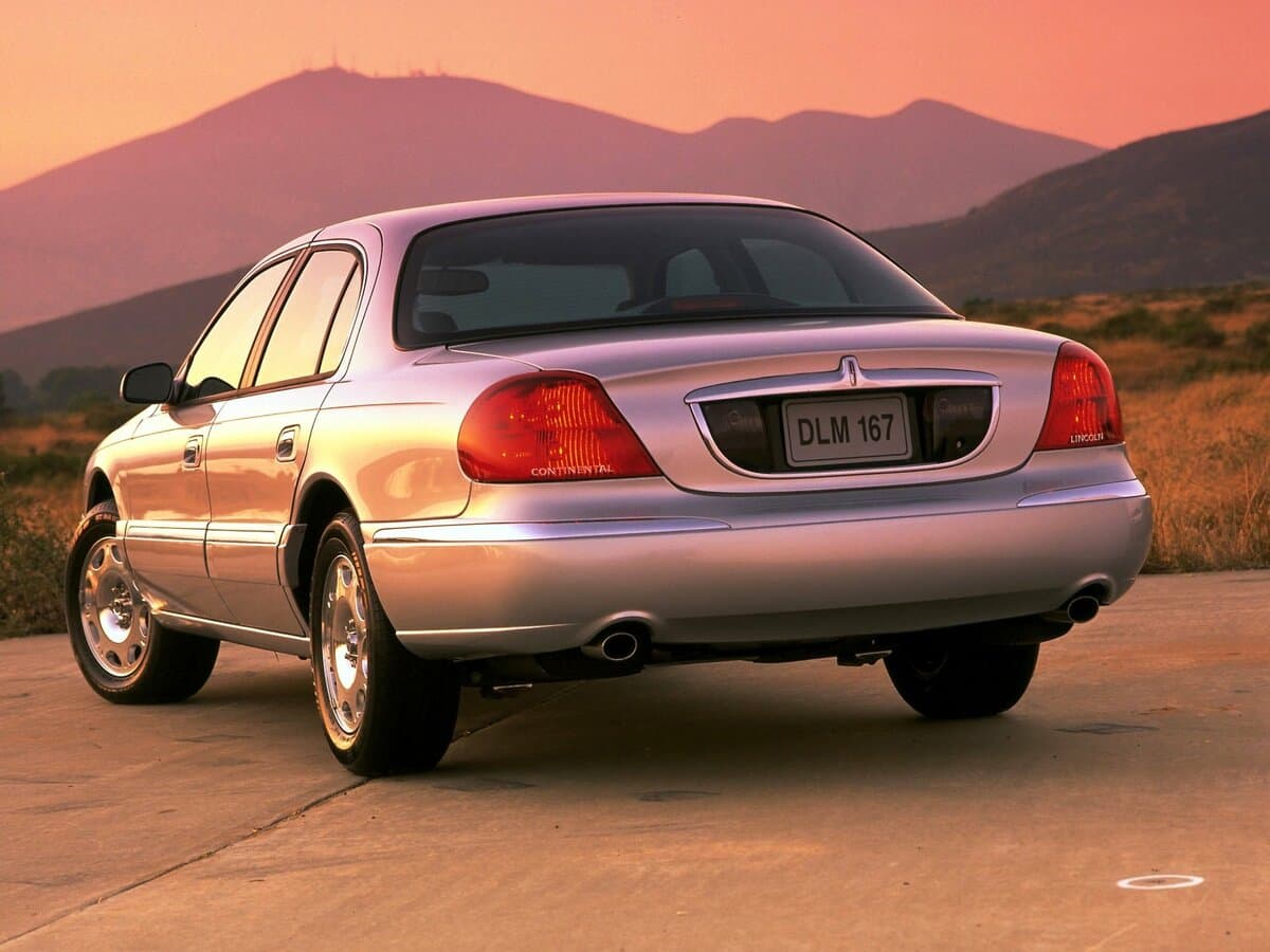 Lincoln Continental IX — Yandan