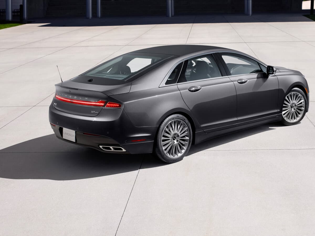 Lincoln MKZ II — 3/4 arxadan