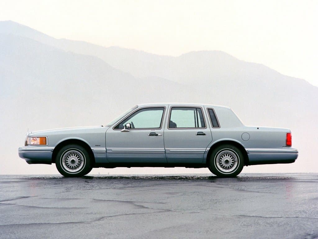 Lincoln Town Car II — Yandan