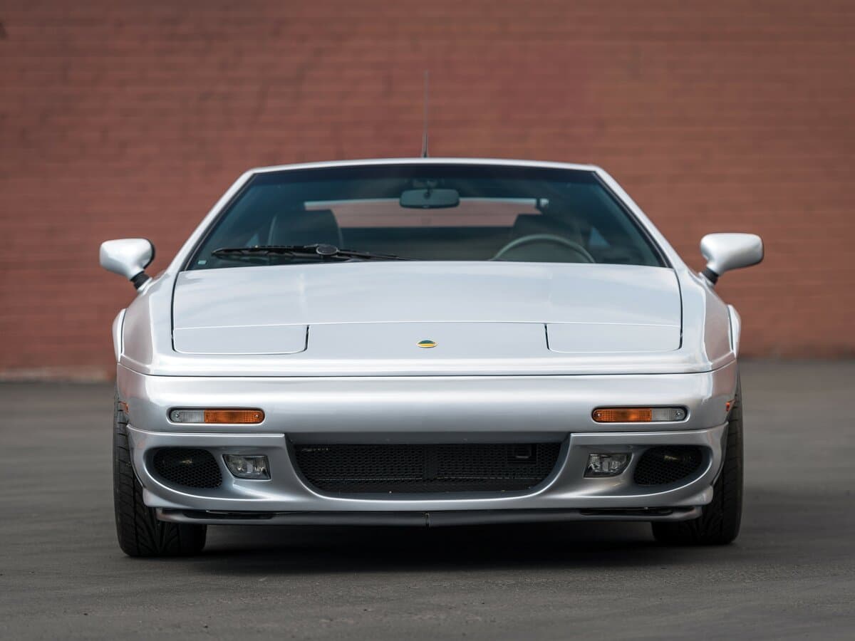 Lotus Esprit V — Öndən