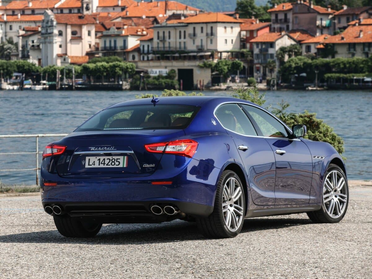 Maserati Ghibli III — 3/4 arxadan
