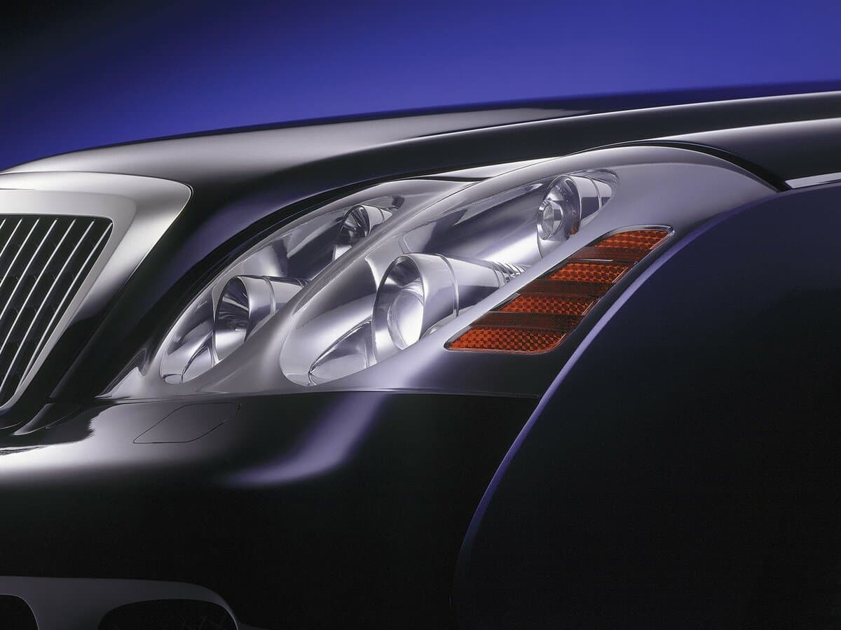 Maybach 57 I — Fara