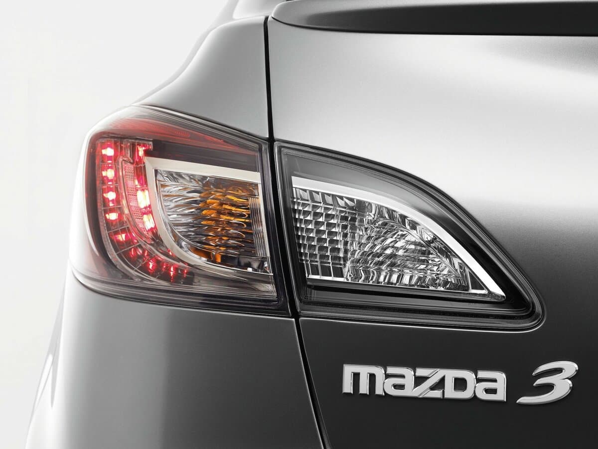 Mazda 3 II (BL) — Detal