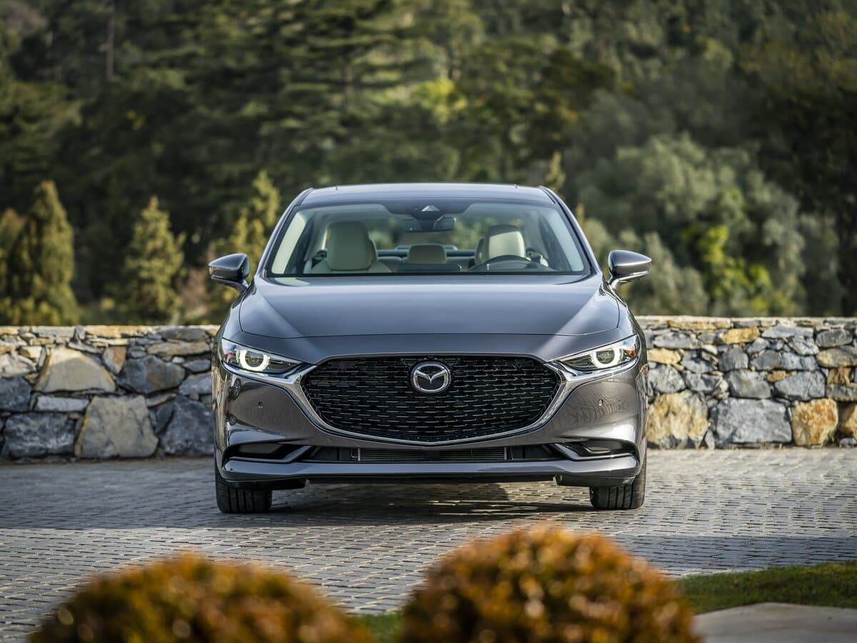 Mazda 3 IV (BP) — Öndən